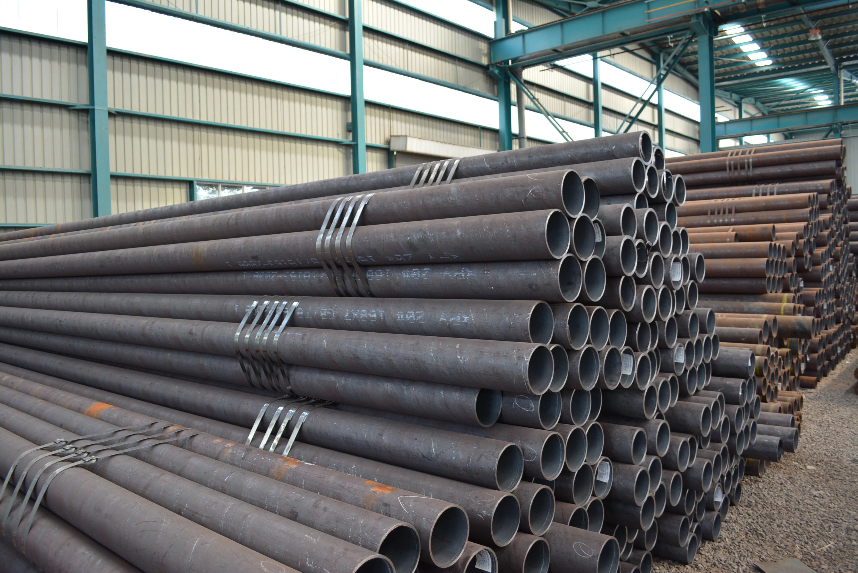 Mengapa Pipa Carbon Steel Seamless Lebih Unggul Dari Pipa Lain?